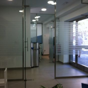 puertas metalicas para local comercial en madrid