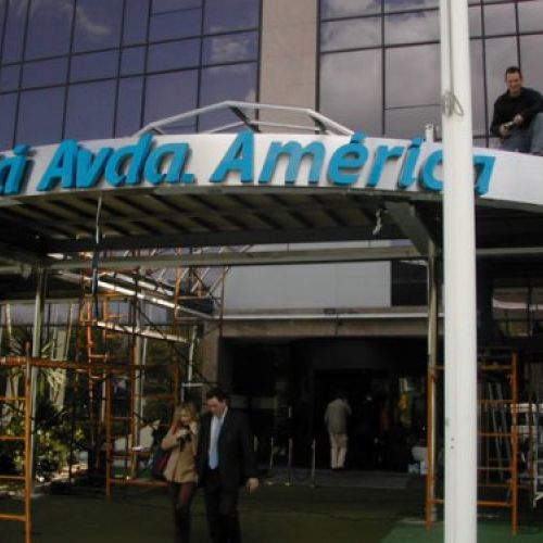 instalacion de rotulos de metal en madrid